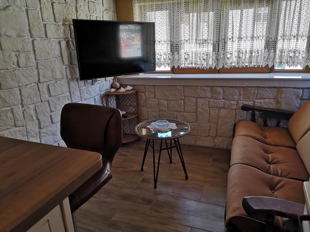 라브 Lux Attic Old Town Rab 아파트 외부 사진